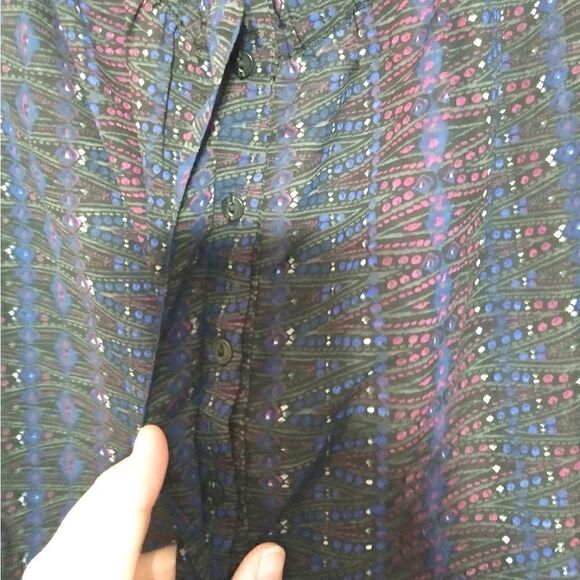 American Eagle Outfitters XS Sheer button - Picture 5 of 6